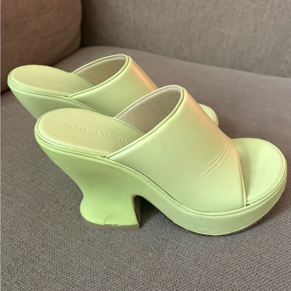 Bottega Veneta Lime Green Sculptural Heel Leather Mules